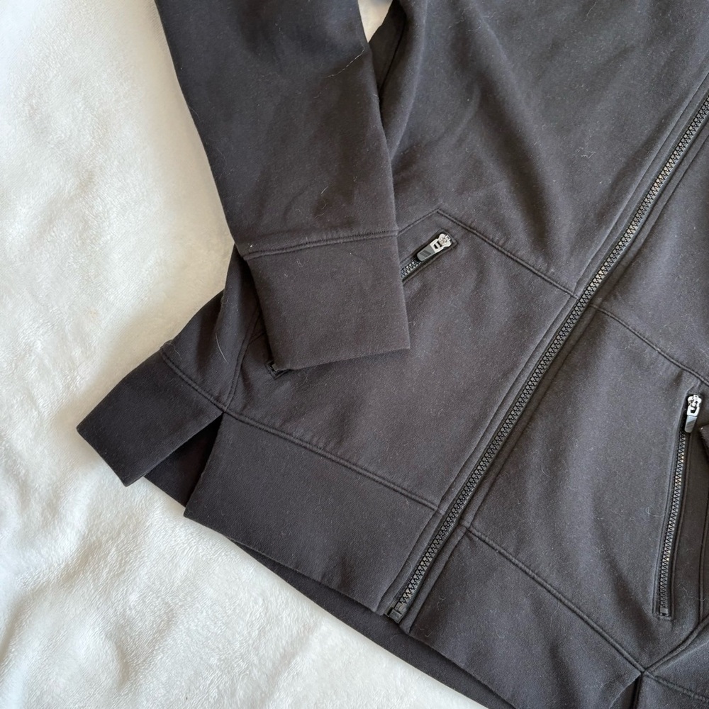 DSG Black Full Zip Sports Jacket size Small - Picture 2 of 5